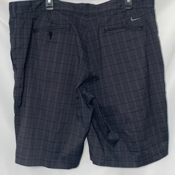Nike Dry Fit Black Gray plaid Flat Front Shorts MENS size 40 Pockets clean - Picture 12 of 12
